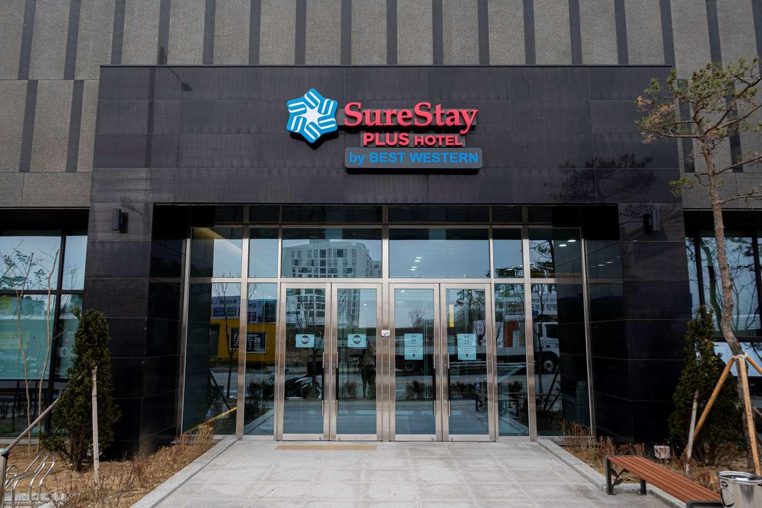 Surestay Plus Hotel By Best Western Asan Extérieur photo
