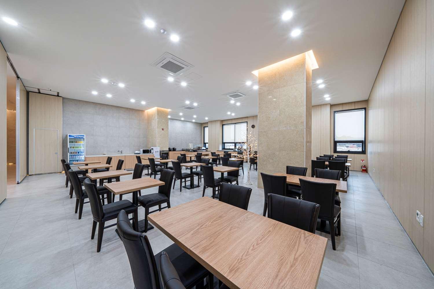 Surestay Plus Hotel By Best Western Asan Extérieur photo
